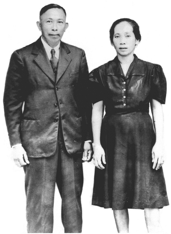 Mondoy Luciano & Emiliana ca.1935