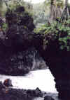 ulaino2.jpg (64678 bytes)